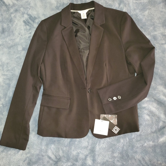 Liz Claiborne suit jacket / blazer, black, size 10p. - Picture 6 of 6